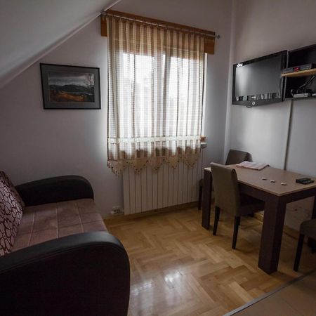 Vila Plamenac Divcibare Phòng bức ảnh